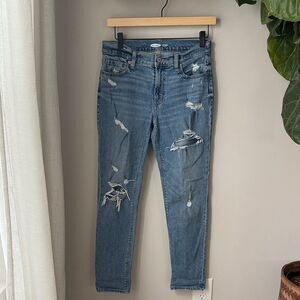Old Navy Mid Rise Distressed Ankle Boyfriend Jeans